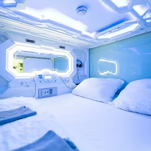 Kapsül Otel Space - Downtown, Viyana
